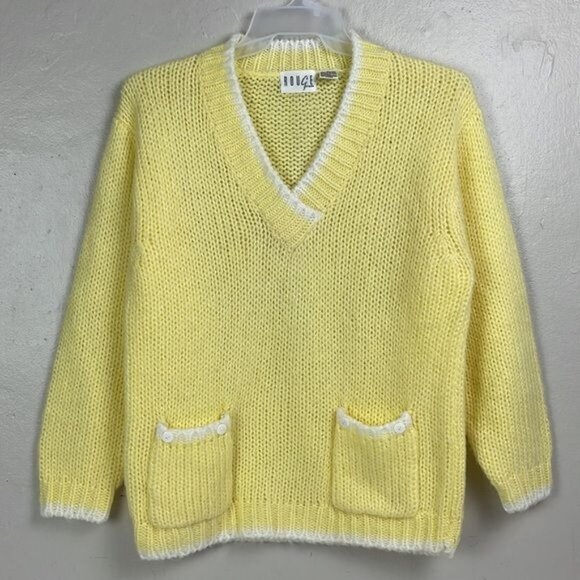 Vtg Rouge by Helium Womens Chunky Yellow V-neck Sweater MEDIUM cozy cottage fall - Picture 1 of 11